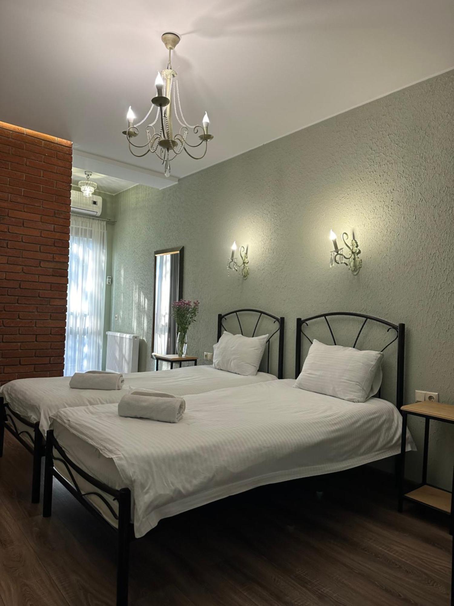 Wine Hills Hotel Tbilisi ภายนอก รูปภาพ