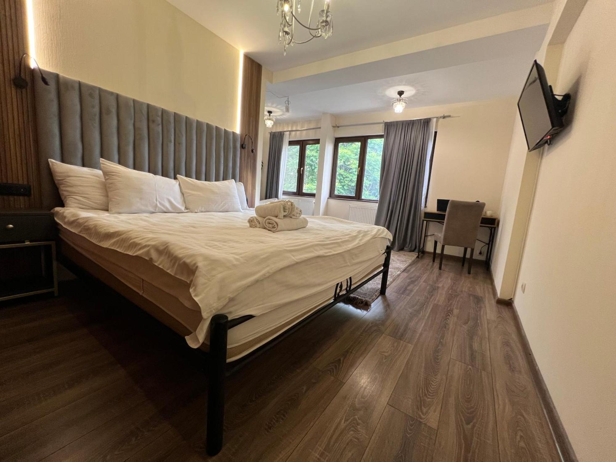 Wine Hills Hotel Tbilisi ภายนอก รูปภาพ