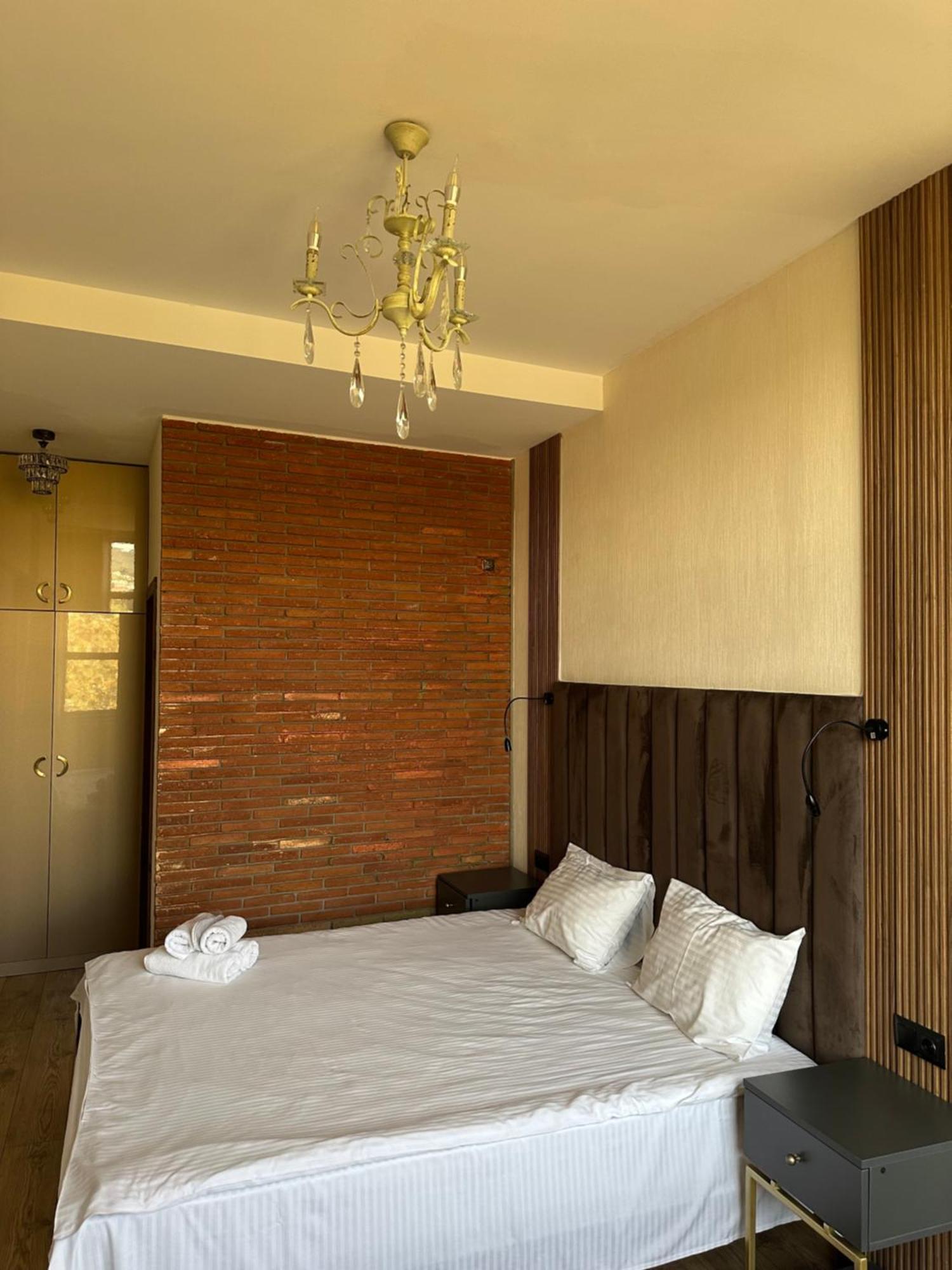 Wine Hills Hotel Tbilisi ภายนอก รูปภาพ
