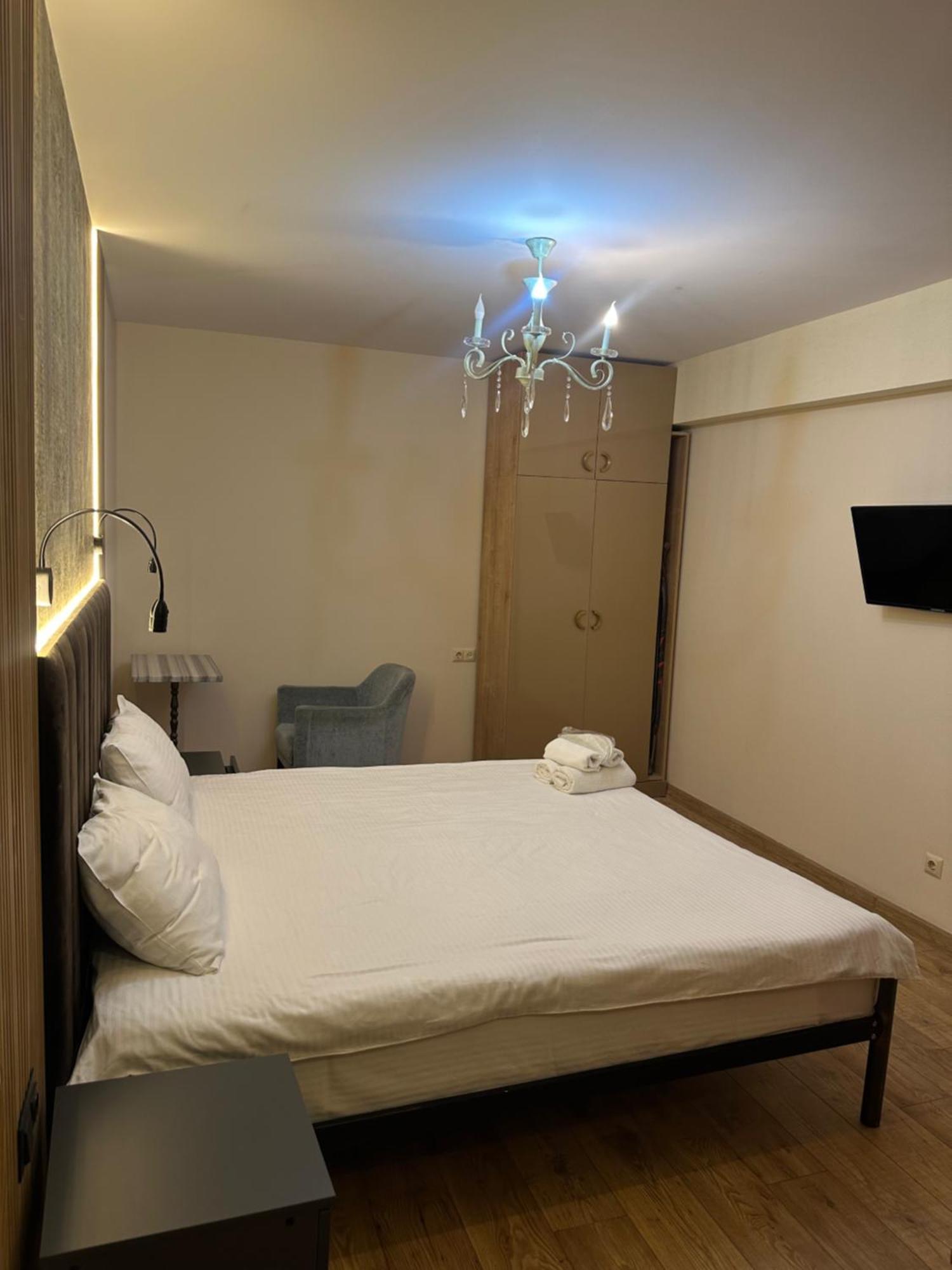 Wine Hills Hotel Tbilisi ภายนอก รูปภาพ
