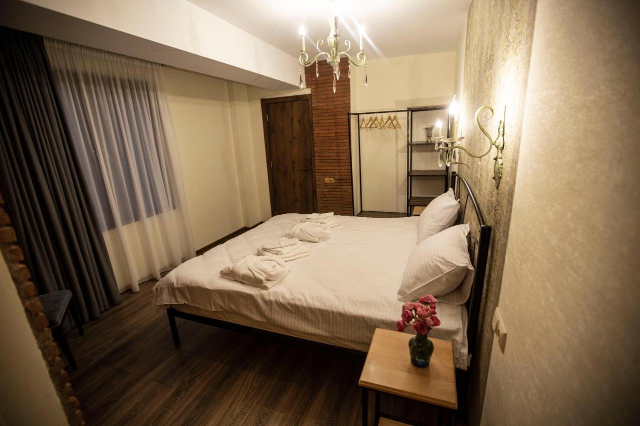 Wine Hills Hotel Tbilisi ภายนอก รูปภาพ