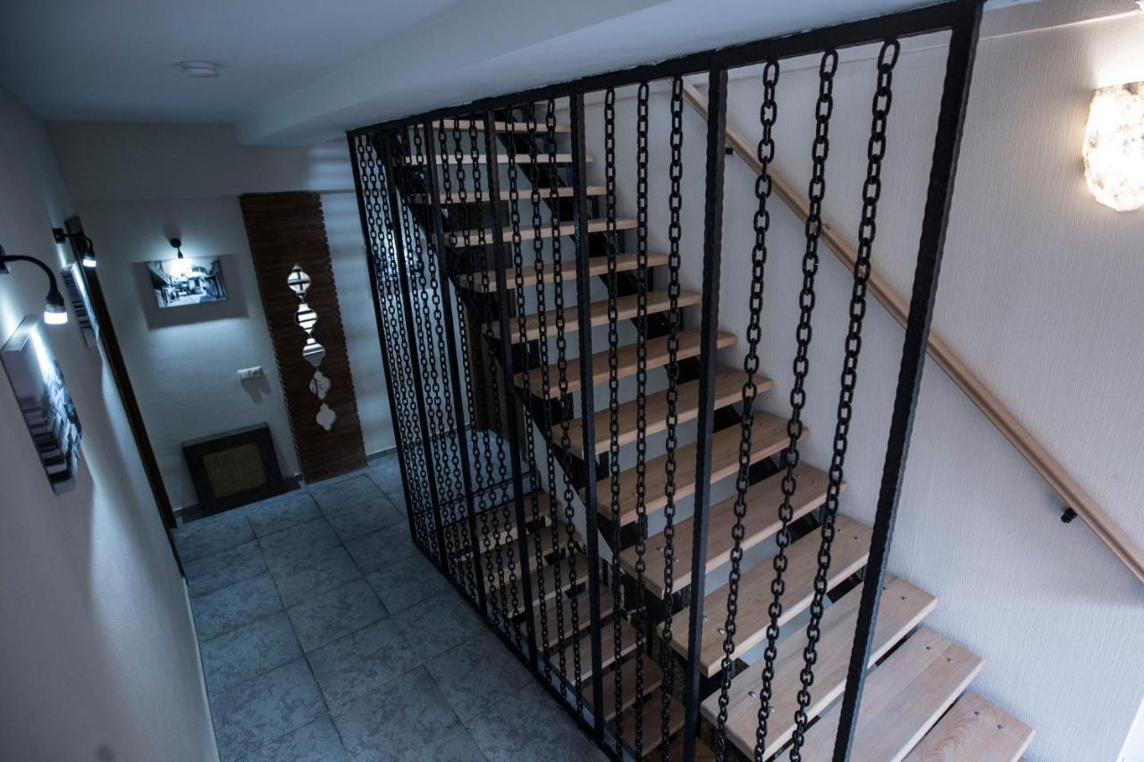 Wine Hills Hotel Tbilisi ภายนอก รูปภาพ